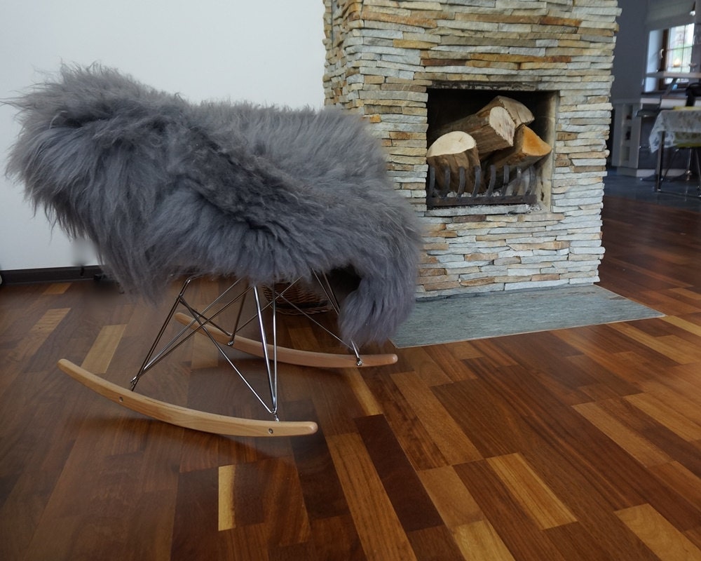 SHEEPSKIN Grey Iceandic Throw Genuine leather Sheep Skin Decorative rug grey comfy, cozy, hair is very thick, shiny !