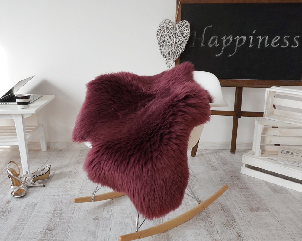 Regular SHEEPSKIN BURGUNDY Throw Genuine leather Sheep Skin 48 " x 28" Decorative rug Natural comfy, cozy, shiny !