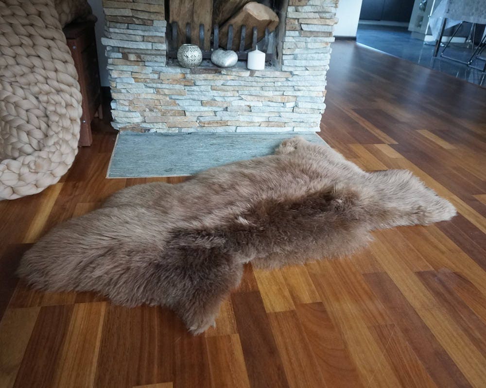 SHEEPSKIN Brown Throw Genuine leather Sheep Skin 48"x 28" Decorative White Rug Natural Throw Rugs Carpet