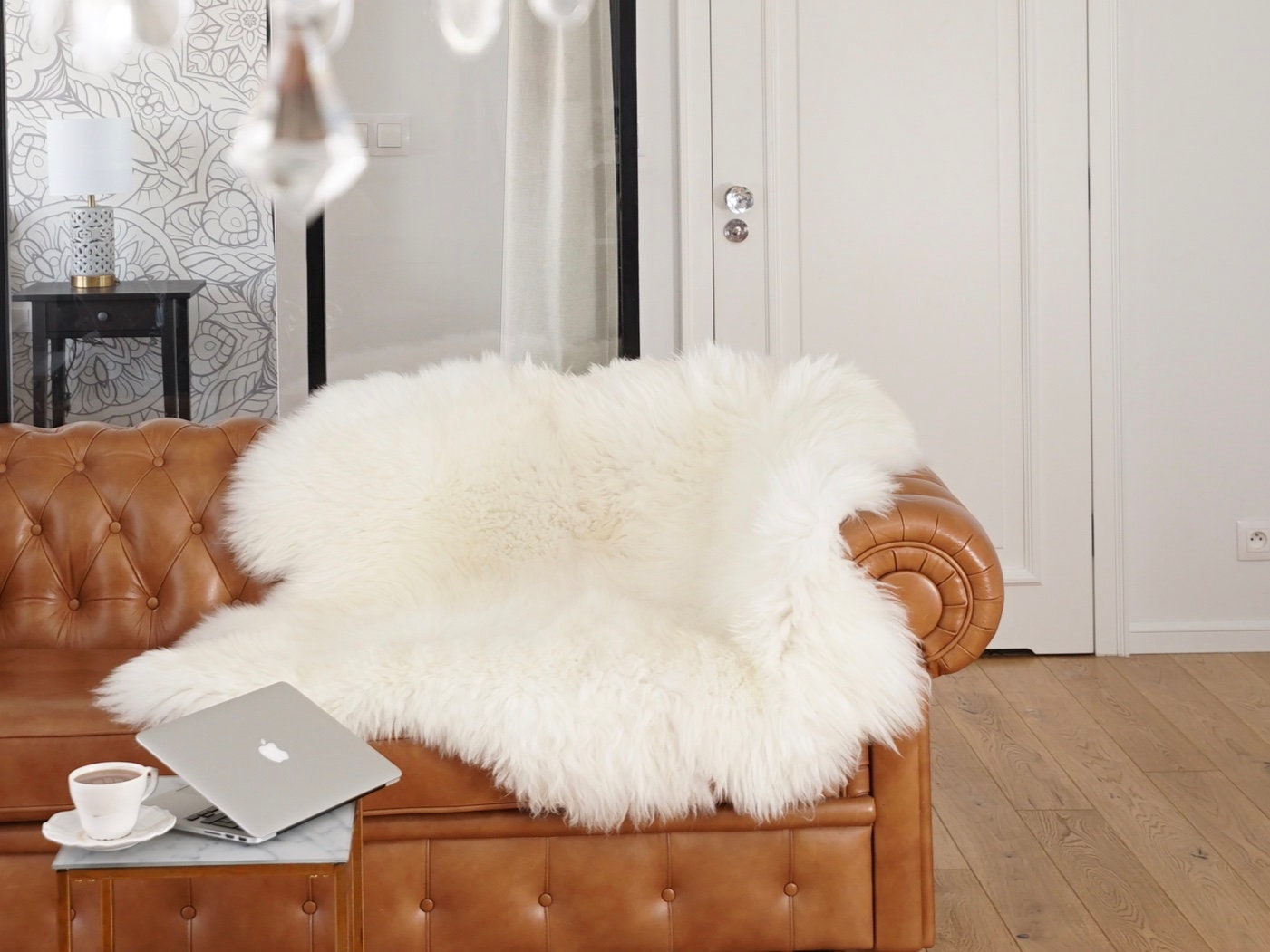GIANT SHEEPSKIN Double White Throw Genuine leather Sheep Skin 50" x 50" Decorative rug Natural comfy, cozy, hair is very thick, shiny