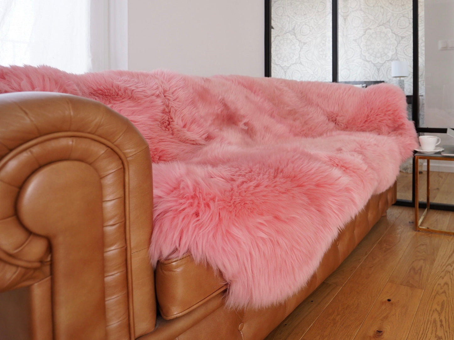 GIANT SHEEPSKIN Pink X Throw Genuine leather Sheep Skin 70" x 50" Decorative rug Natural comfy,cozy, hair is very thick, shiny !