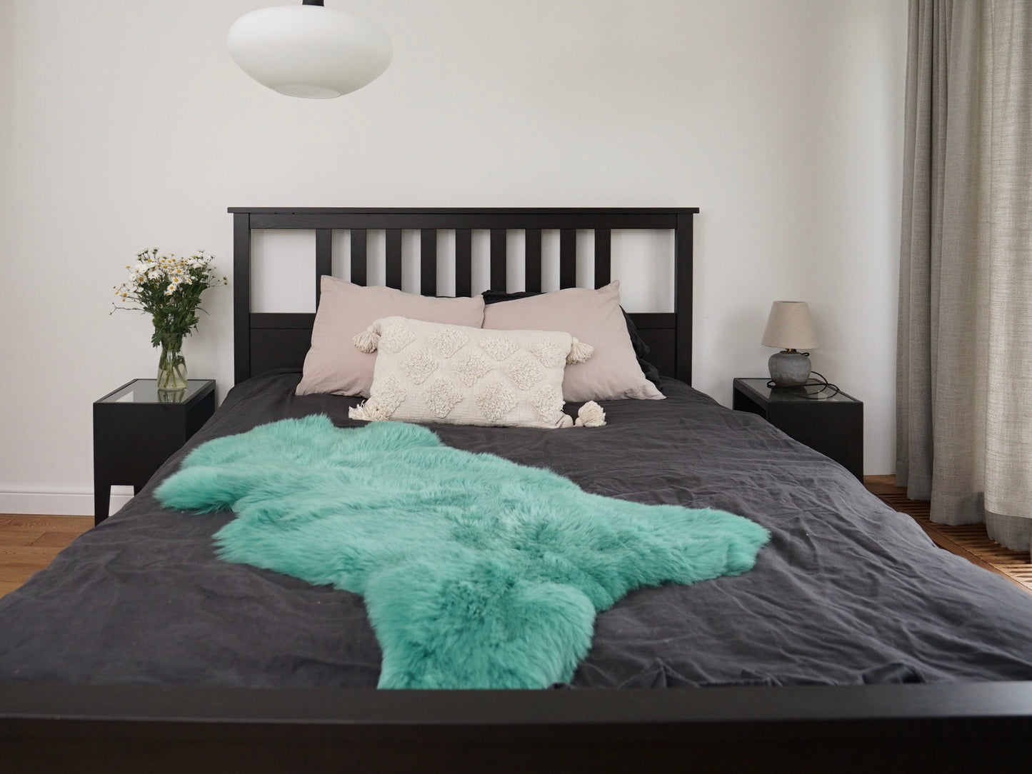 Regular SHEEPSKIN mint green Throw Genuine leather Sheep Skin 48 " x 28" Decorative rug Natural comfy, cozy, hiny !