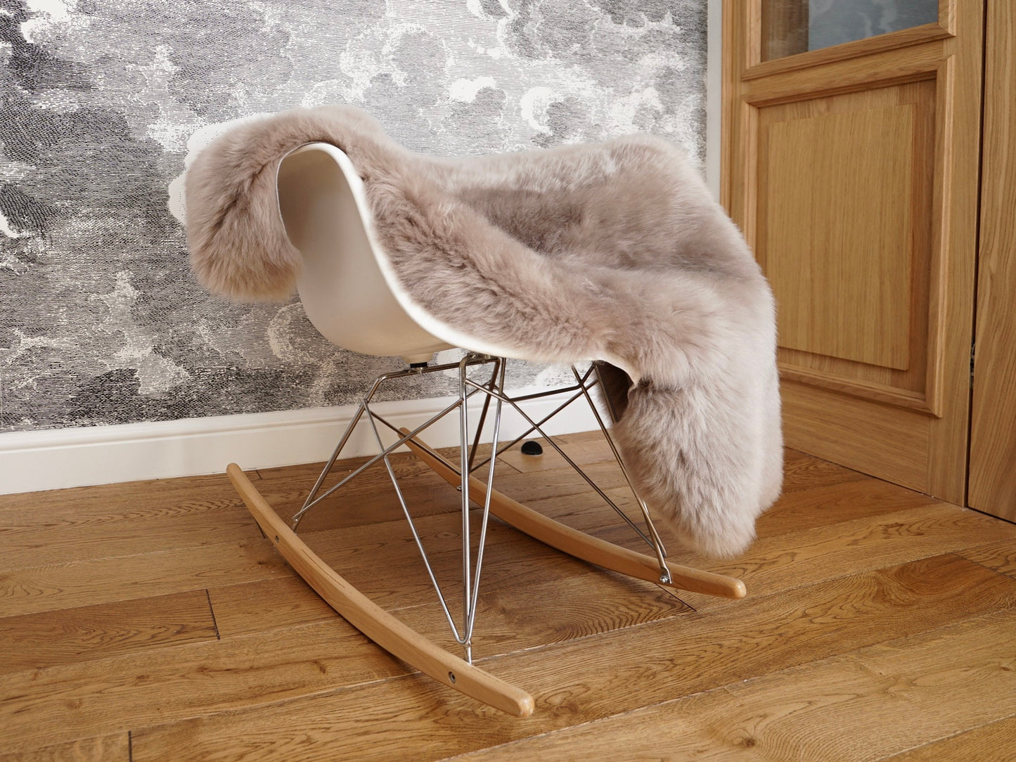 SHEEPSKIN Brown Throw Genuine leather Sheep Skin 48" x 28" Decorative Beige Creamy Rug Natural Throw Rugs Carpet Rugs Che