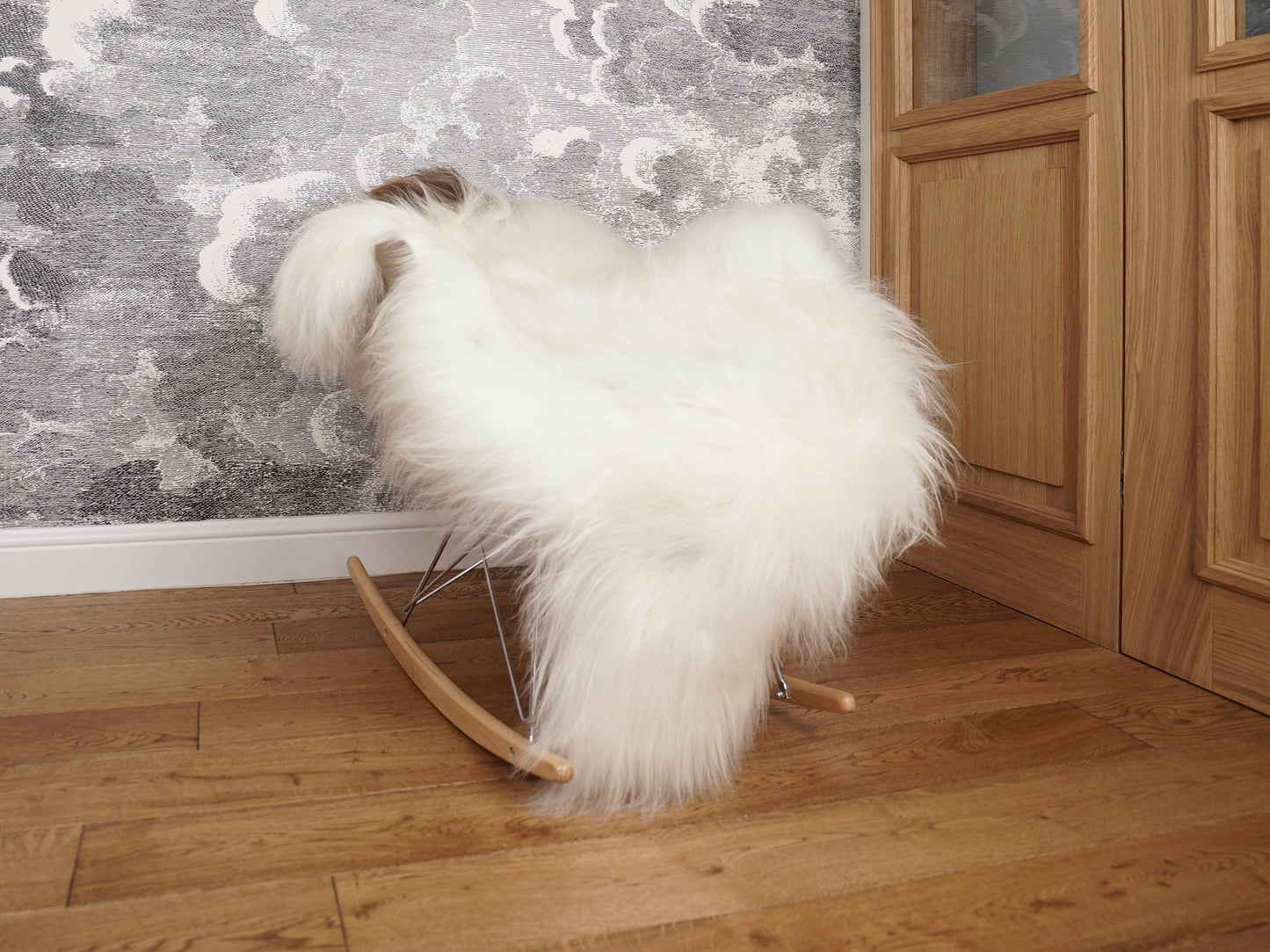 SHEEPSKIN ICELANDIC XL Dark Brown Throw Genuine CB1 leather Sheep Skin Decorative rug comfy, cozy, hair is very thick, shiny !