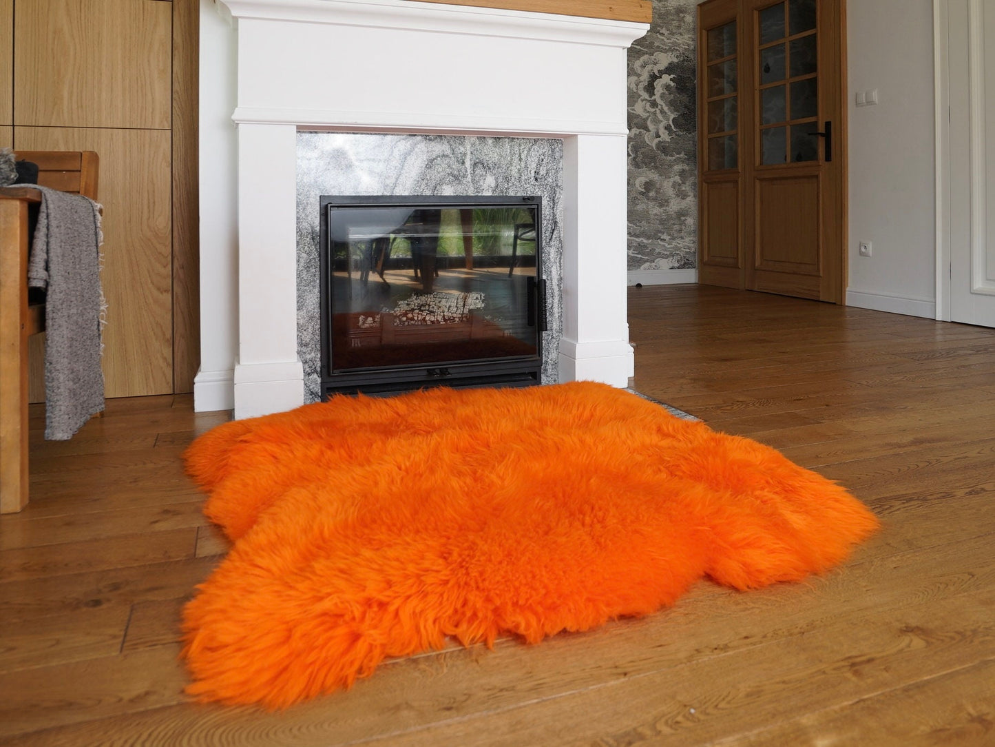 GIANT SHEEPSKIN Double XXL Orange Throw Genuine leather Sheep Skin 46 "x 46" Decorative rug Natural comfy, hair is very thick, shiny !