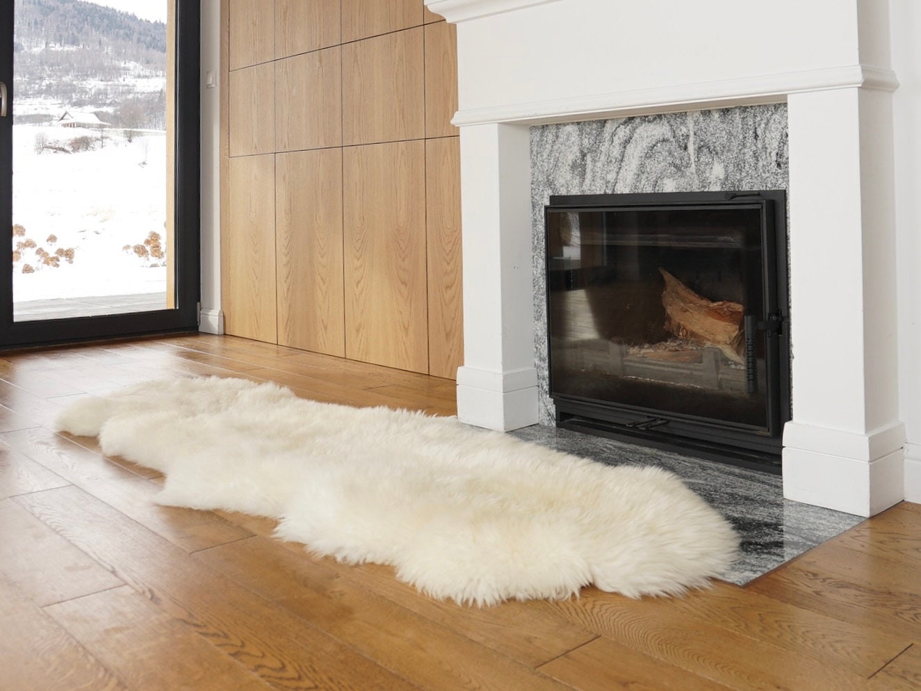 GIANT SHEEPSKIN Double XXL White cream Throw Genuine leather Sheep Skin 70 "x 26" Decorative rug Natural comfy, hair is very thick, shiny