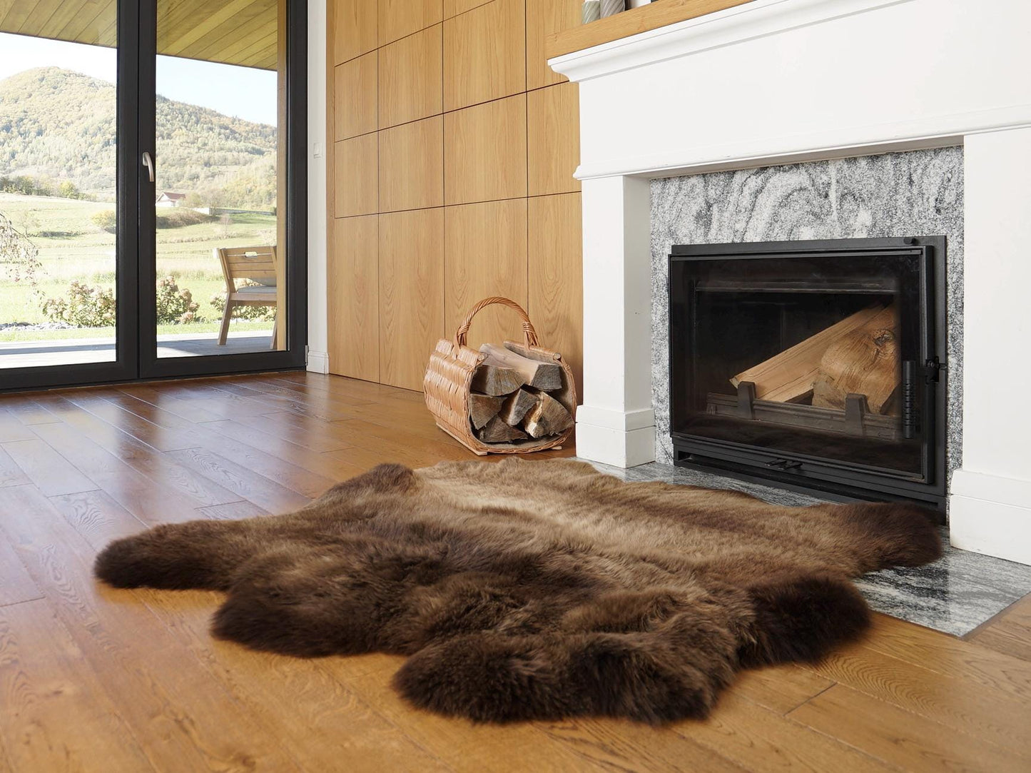 GIANT SHEEPSKIN Double XXL Brown Throw Genuine leather Sheep Skin 46 "x 46" Decorative rug Natural comfy,cozy, hair is very thick, shiny !