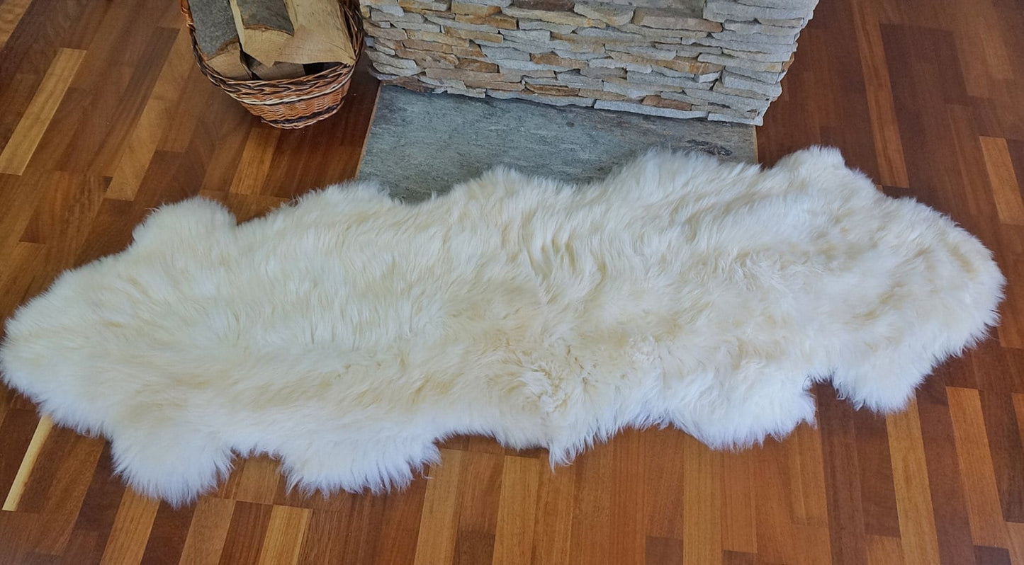 GIANT SHEEPSKIN Double White Throw Genuine leather Sheep Skin 79" x 30" Decorative rug Natural comfy, cozy, hair is very thick, shiny !
