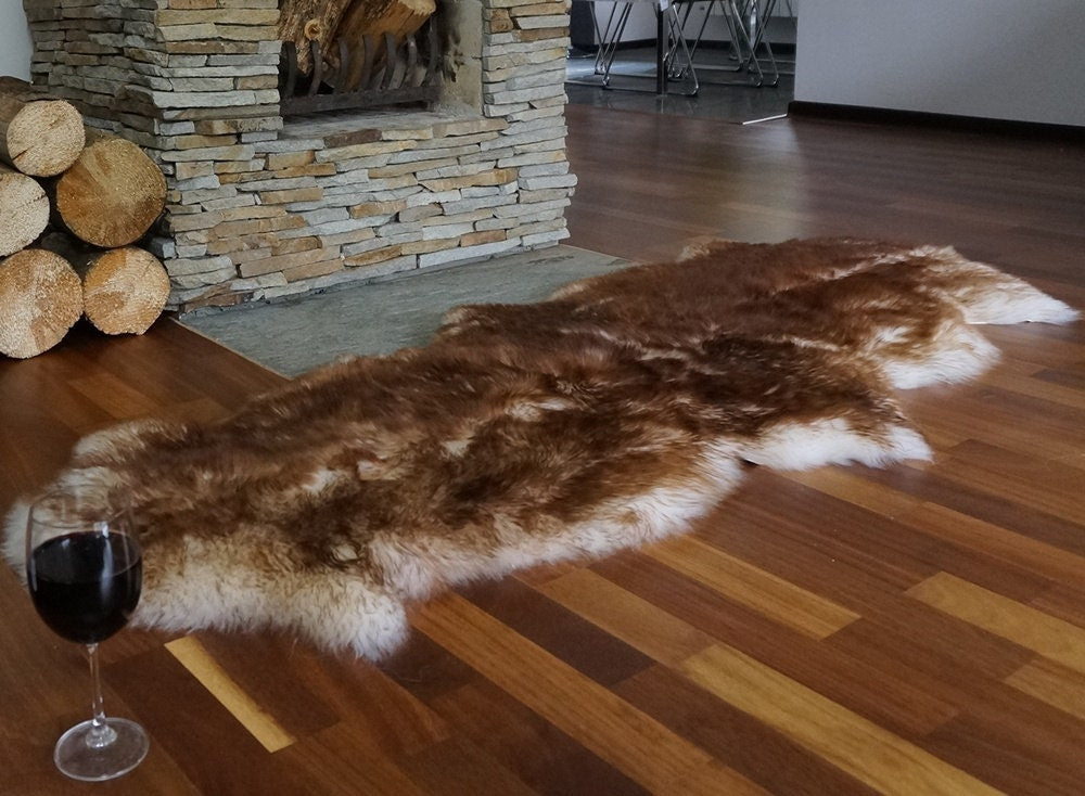 GIANT SHEEPSKIN Double X Mouflon Throw Genuine leather Sheep Skin 79" x 30" Decorative rug Natural comfy,cozy, hair is very thick, shiny !