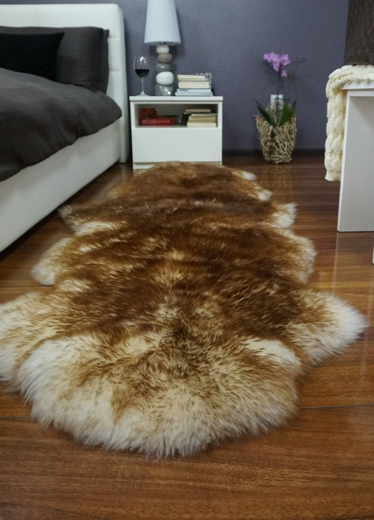 GIANT SHEEPSKIN Double XXL Mouflon Throw Genuine leather Sheep Skin 79"x32" Decorative rug Natural comfy,cozy, hair is very thick, shiny !