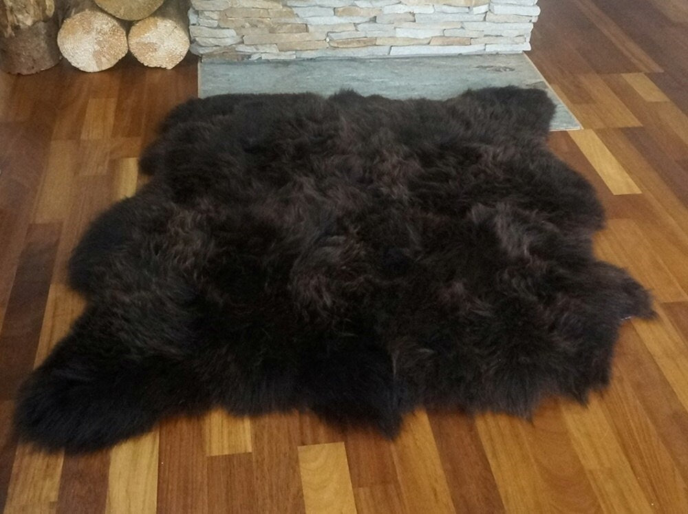 GIANT SHEEPSKIN Double X Brown Throw Genuine leather Sheep Skin 50" x 50" Decorative rug Natural comfy,cozy, hair is very thick, shiny !