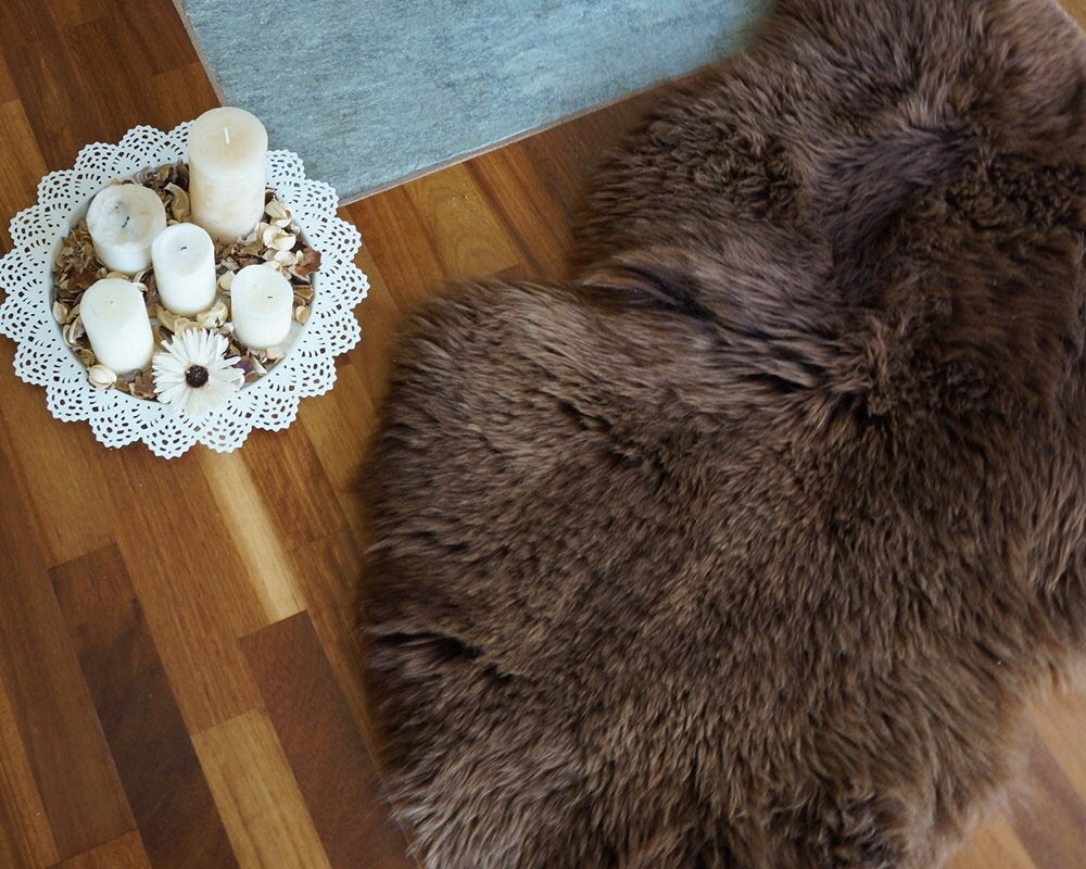 SHEEPSKIN Brown Throw Genuine leather Sheep Skin Decorative rug brown comfy, cozy, hair is very thick, shiny, 48"/ 30"