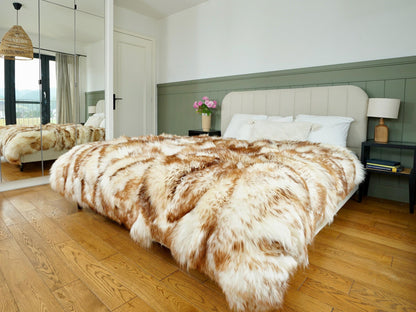 Natural Patchwork Sheepskin Rug, White Brown Mouflon Leather Wool Carpet, Cozy Throw (5.2'x6.5')
