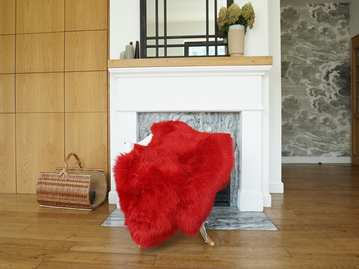 Regular SHEEPSKIN Red Throw Genuine leather Sheep Skin 50 " x 30"  Decorative rug Natural comfy, cozy, hiny !