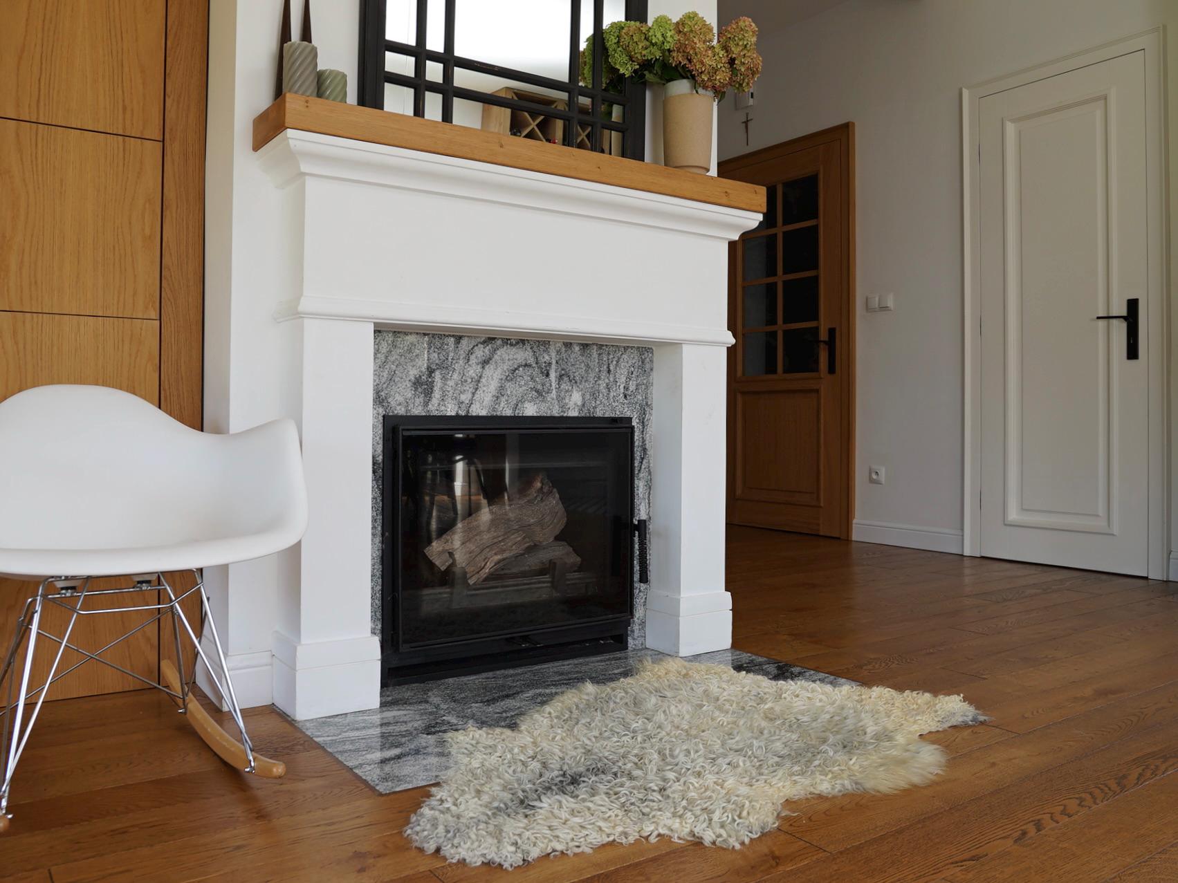 ee632d92cb92f30b5587d9d68e6b565d