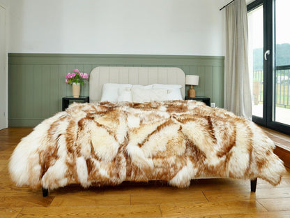 Natural Patchwork Sheepskin Rug, White Brown Mouflon Leather Wool Carpet, Cozy Throw (5.2'x6.5')