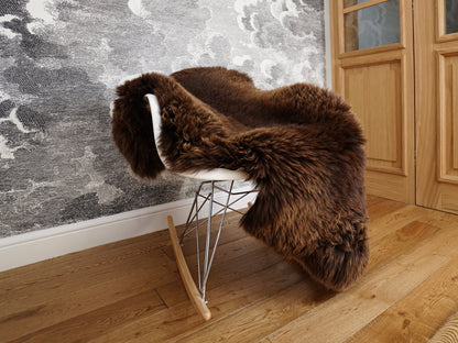 SHEEPSKIN Brown X  Throw Genuine leather wool carpet Decorative rug brown comfy, cozy, hair is very thick, shiny !