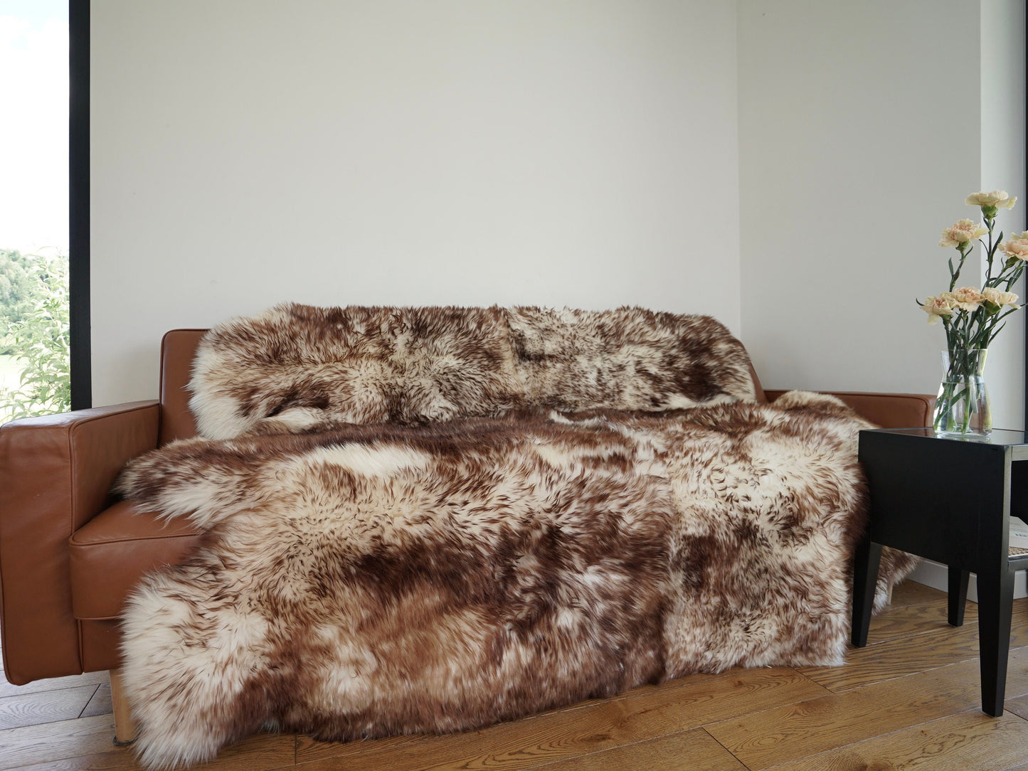 Rug SEXTO SHEEPSKIN MouflonThrow Genuine Leather Sheep Skin Decorative rug - White, Brown comfy, cozy, natural very thick!