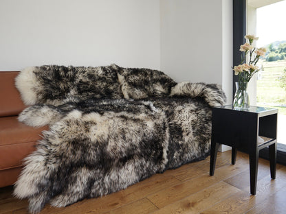 Extra Large White Mouflon Sheepskin Rug, Genuine Wool Fur Area Rug, Sexto Hide, 200 x 180 cm (79 x 71 in)