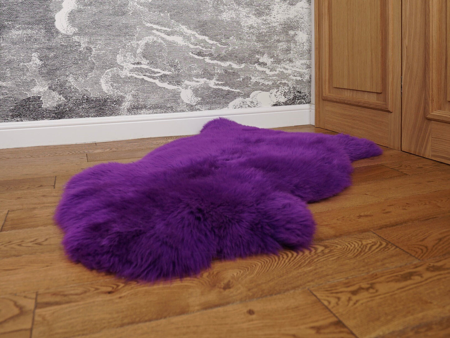 SHEEPSKIN  Violet  Throw Genuine leather wool carpet Dyed Decorative rug  comfy, cozy, hair is very thick, shiny !