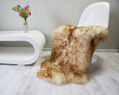 GIANT SHEEPSKIN Mouflon Throw Genuine leather Sheep Skin Decorative rug 50x 30" comfy, cozy, hair is very thick, shiny !