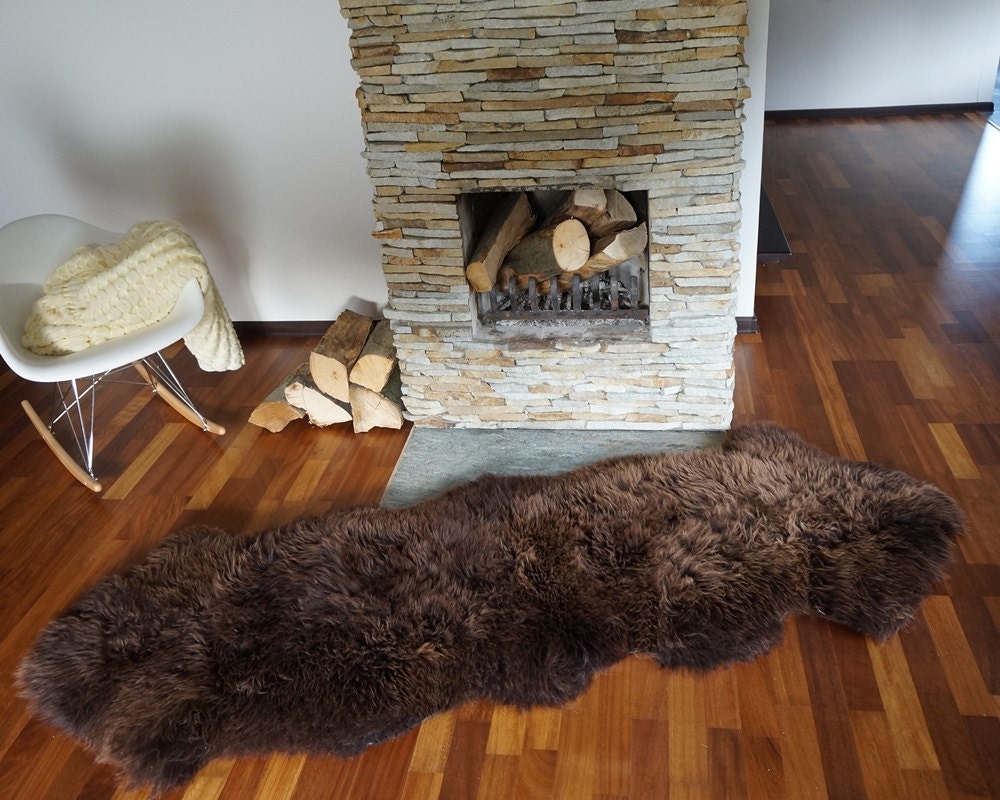 GIANT SHEEPSKIN Double X  Brown Throw Genuine leather Sheep Skin 79" x 30" Decorative rug Natural comfy,cozy, hair is very thick, shiny