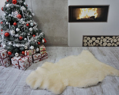 Regular SHEEPSKIN  46 "x 26" White Fur Rug Throw Genuine leather Sheep Skin Decorative Carpet Natural comfy, cozy, cheap rugs thick, shiny !