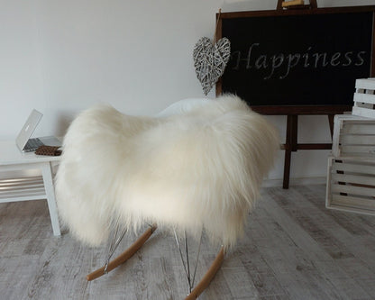 SHEEPSKIN Iceland White CREAM Throw Genuine leather Sheep Skin 50"x 30" Decorative rug White comfy, cozy, hair is very thick, shiny !