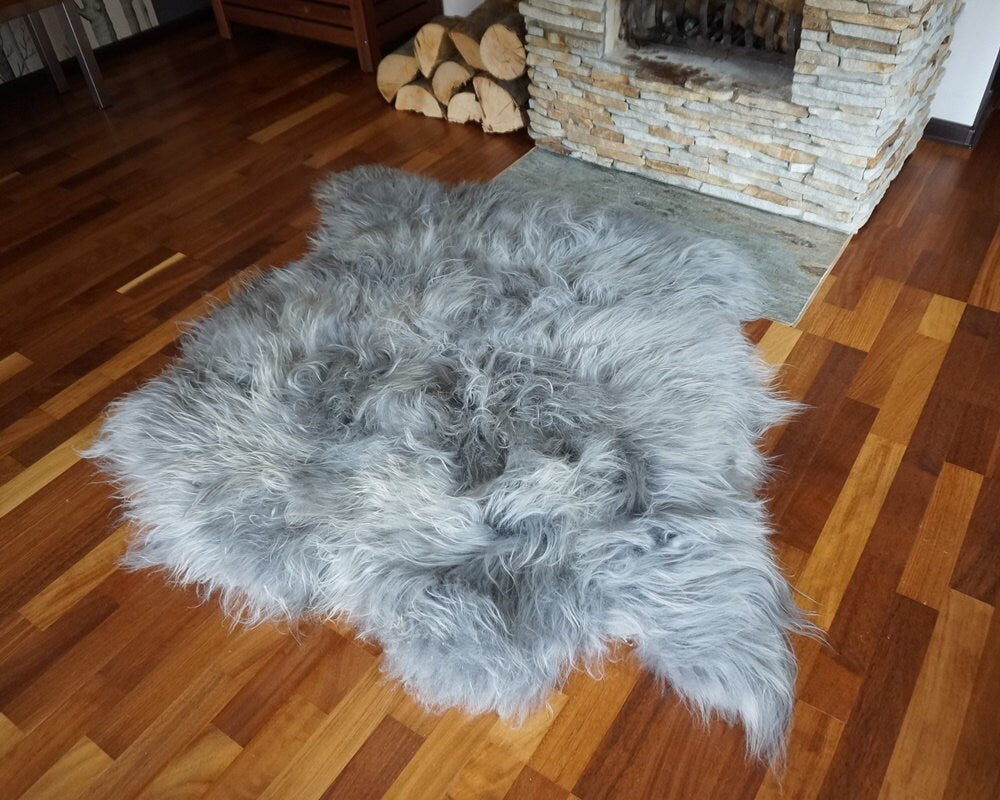 GIANT SHEEPSKIN Double    White Throw Genuine leather Sheep Skin 52" x 52" Decorative rug Natural comfy, cozy, hair is very thick, shiny !