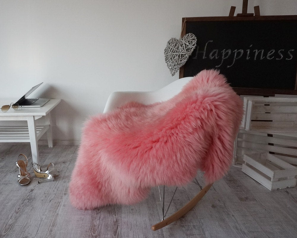 Regular SHEEPSKIN PINK Throw Genuine leather Sheep Skin 48" x 28"  Decorative rug Natural comfy, cozy, hiny !