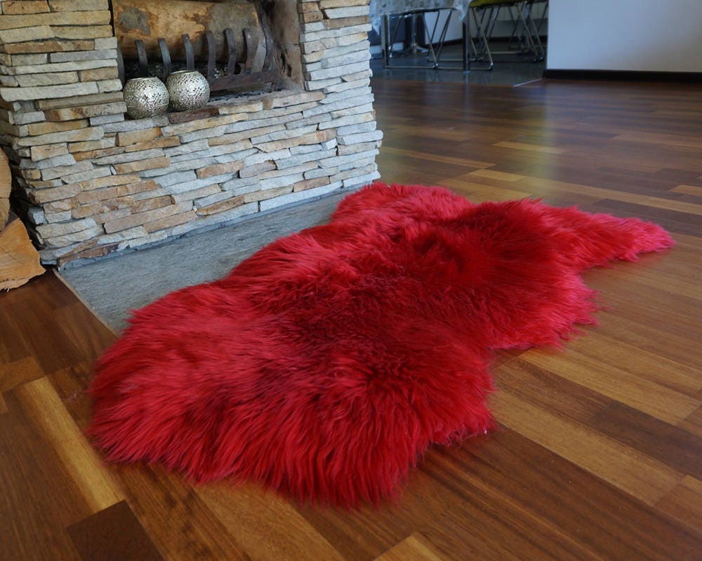 SHEEPSKIN Red X  Throw Genuine leather Sheep Skin  Decorative rug red comfy, cozy, hair is very thick, shiny !