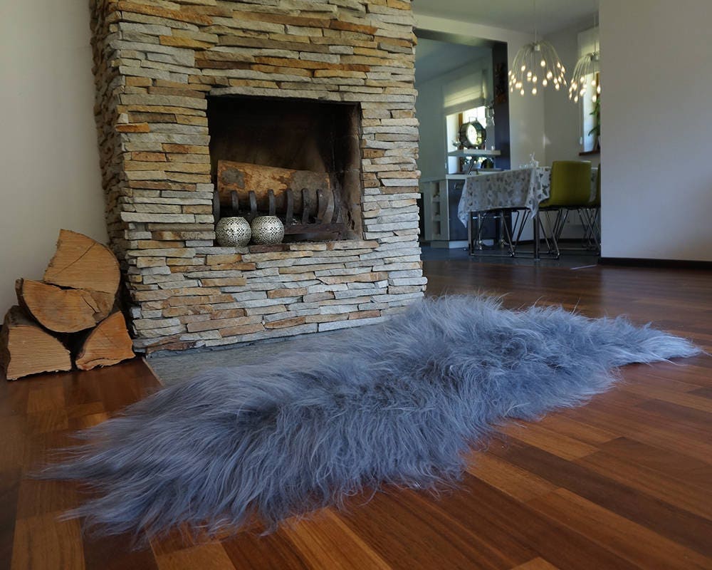 SHEEPSKIN Icelandic Grey X  Throw Genuine leather Sheep Skin  Decorative rug grey comfy, cozy, hair is very thick, shiny !