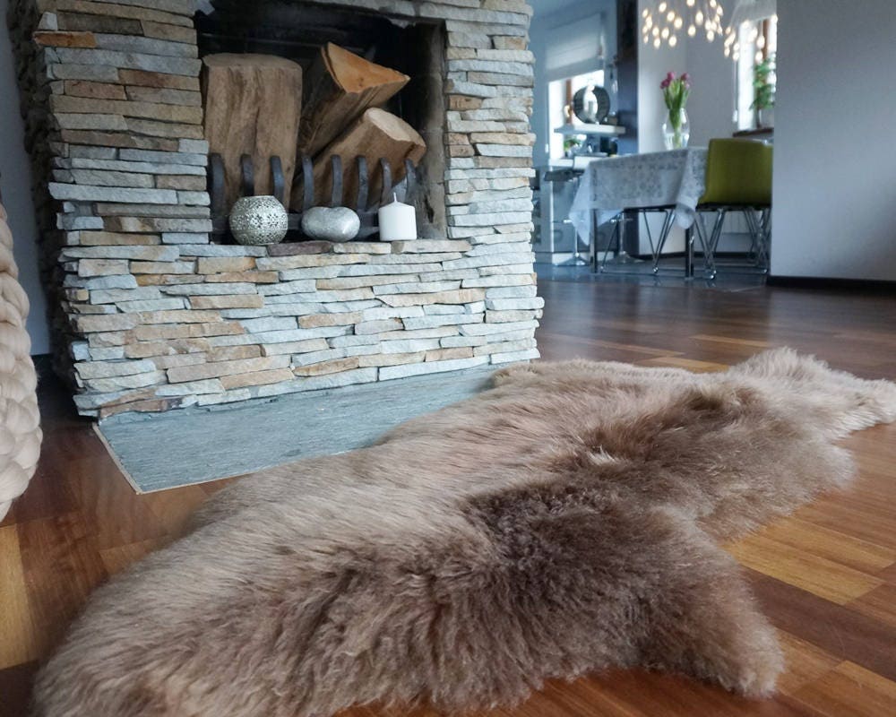 SHEEPSKIN Brown  Throw Genuine leather Sheep Skin 48"x 28"  Decorative White Rug Natural Throw Rugs Carpet