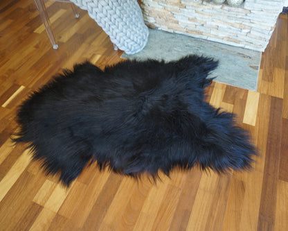 SHEEPSKIN ICELANDIC BLACK Throw Genuine leather Sheep Skin 50" x 30" Decorative rug  comfy, cozy, hair is very thick, shiny !