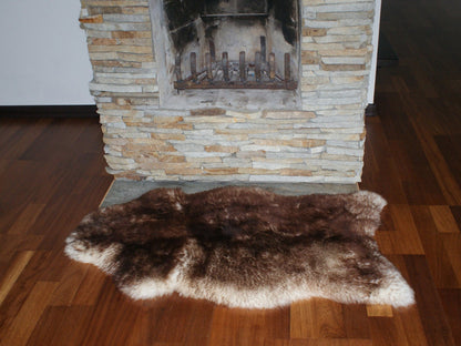 BIG SHEEPSKIN 46"x 26" Brown Mouflon Throw Genuine leather Sheep Skin Decorative rug Natural comfy, cozy, hair is very thick, shiny !