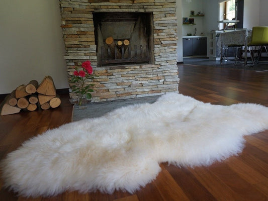 Original, Natural BIG White Genuine Natural Sheepskin Rug Exclusive rug