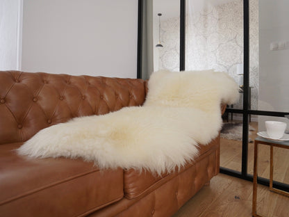 Original, Natural BIG White Genuine Natural Sheepskin Rug Exclusive rug 48'' - 28''