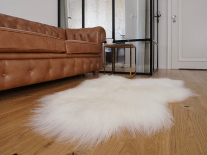 SHEEPSKIN ICELANDIC White Throw Genuine leather Sheep Skin 50"x 30" Decorative rug White comfy, cozy, hair is very thick, shiny !