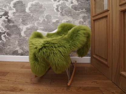 SHEEPSKIN GREEN X  Throw Genuine leather Sheep Skin  Decorative rug green comfy, cozy, hair is very thick, shiny !