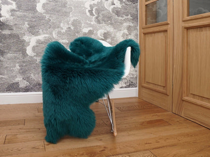 SHEEPSKIN Green Throw Genuine leather Sheep Skin Dyed Decorative rug  green comfy, cozy, hair is very thick, shiny !