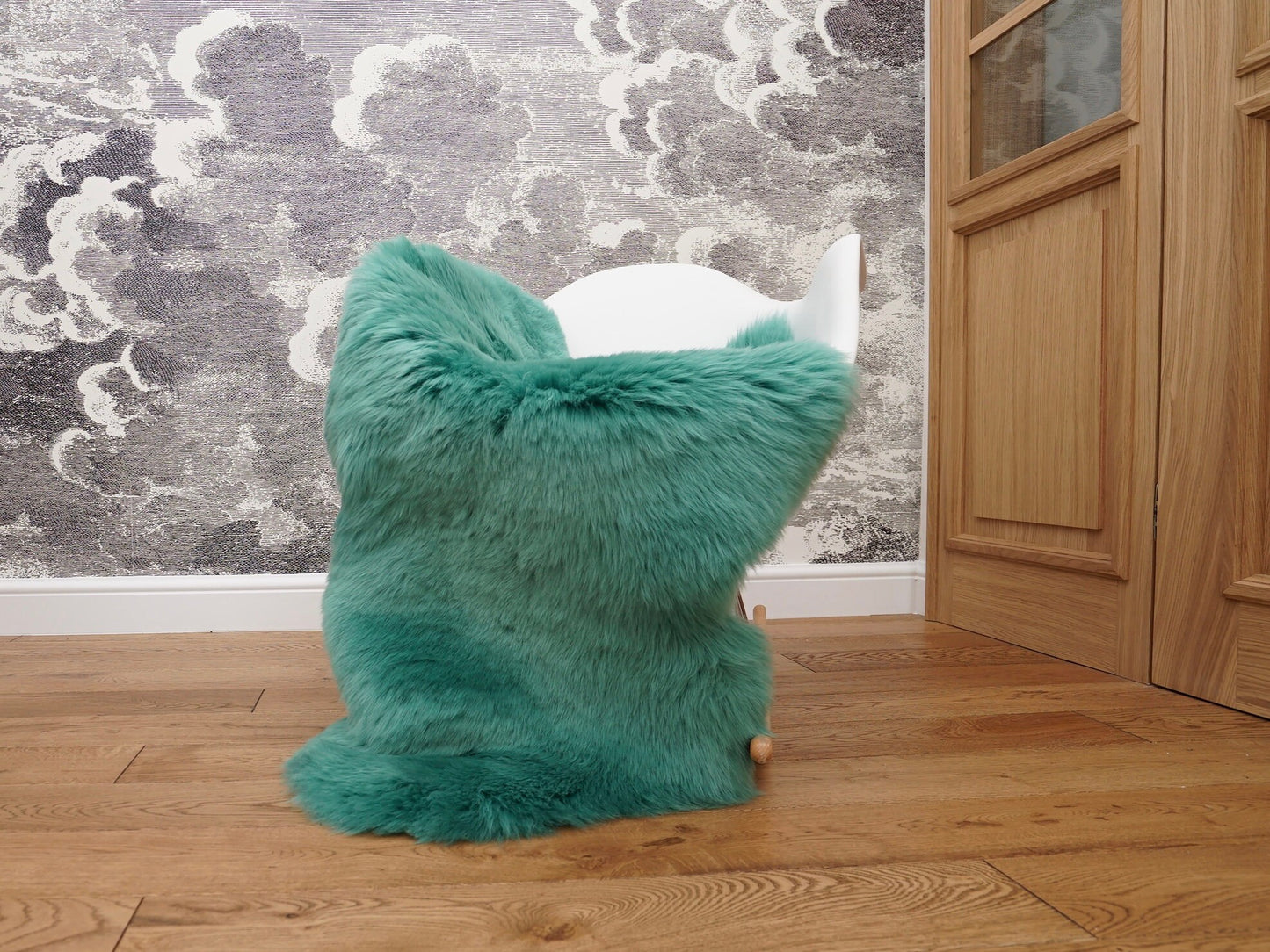 SHEEPSKIN green sea-blue Throw Genuine leather Sheep Skin Dyed Decorative rug  green comfy, cozy, hair is very thick, shiny !