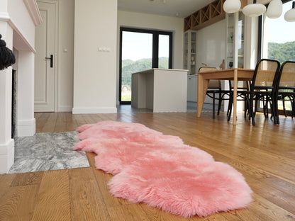 GIANT SHEEPSKIN Double XXL Pink Throw Genuine leather Sheep Skin 79" x 30" Decorative rug Natural comfy, cozy, hair is very thick, shiny !