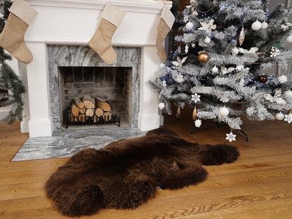 Big SHEEPSKIN XL BROWN Throw Genuine leather Sheep Skin Decorative rug Brown 48" x 28" comfy, cozy, hair is very thick! Good gift!!