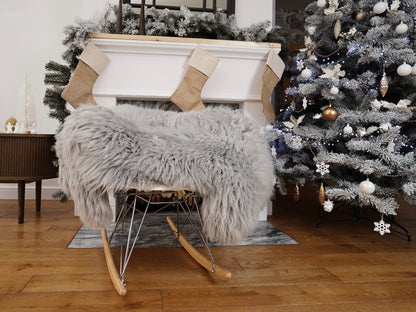 SHEEPSKIN GREY XL 48'' x 28" Throw Genuine leather Sheep Skin Decorative rug grey comfy, cozy, hair is very thick, shiny !