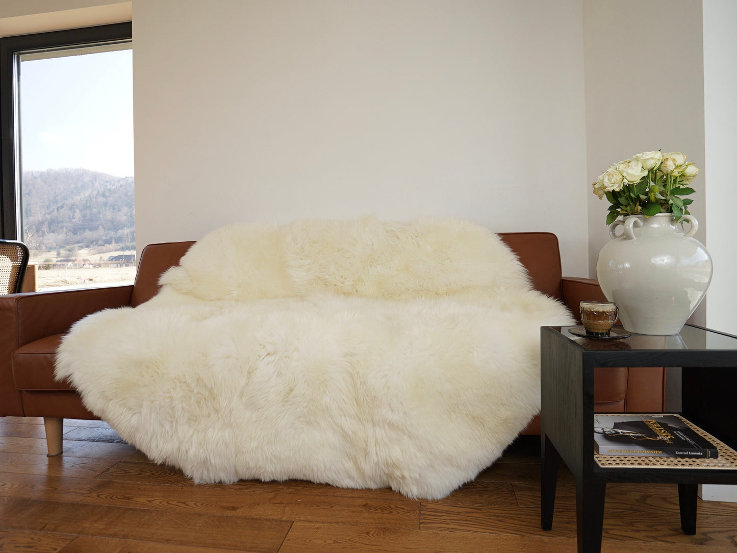 GIANT SHEEPSKIN Round White Throw Genuine leather Sheep Skin 74" Decorative Amazing Genuine Natural Round Sheepskin Rug - Thick Creamy