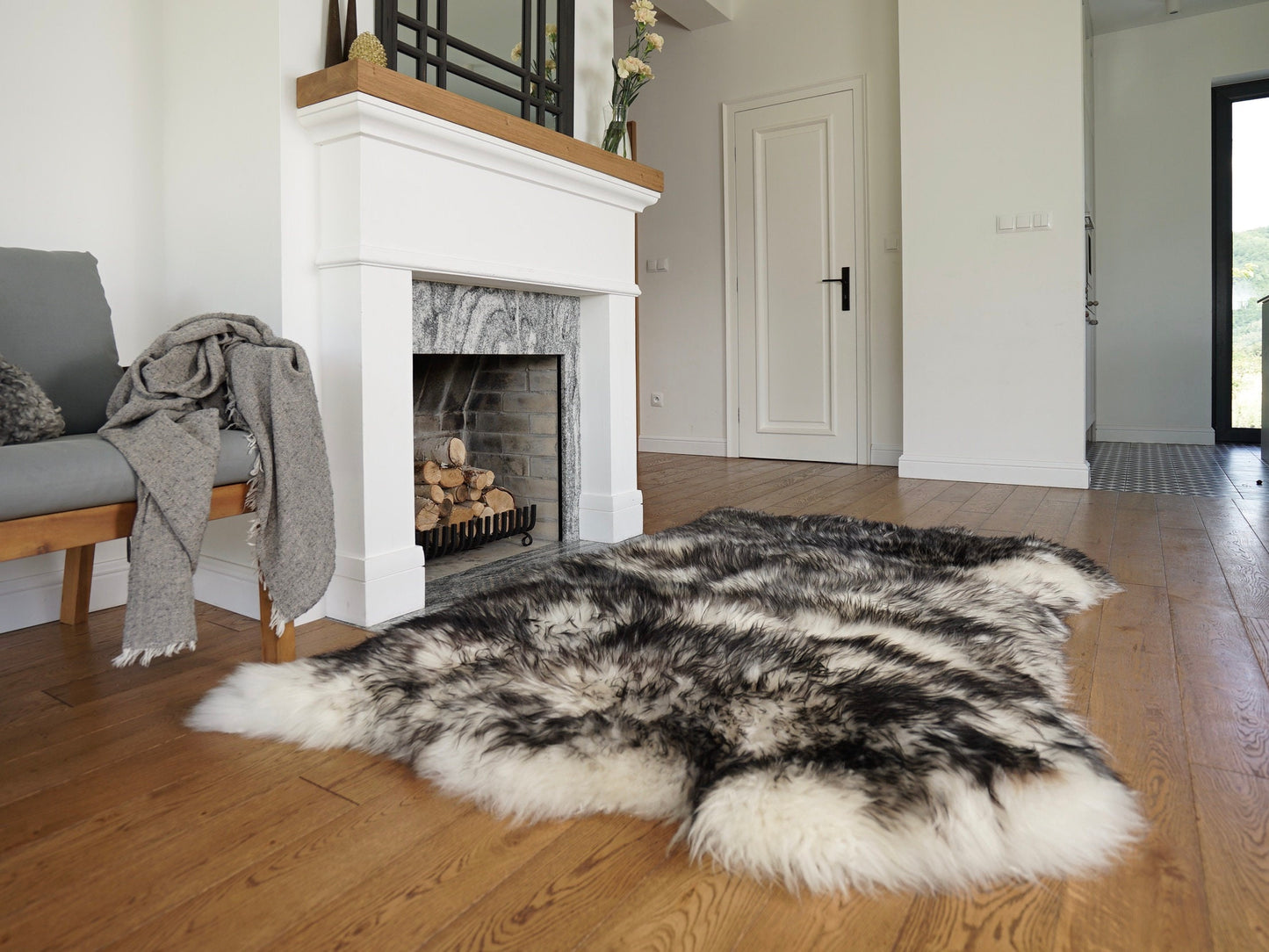 GIANT SHEEPSKIN Triple XXL black and white Mouflon Throw Genuine leather Sheep Skin 64" x 46" Decorative rug Natural comfy,cozy, hair thick