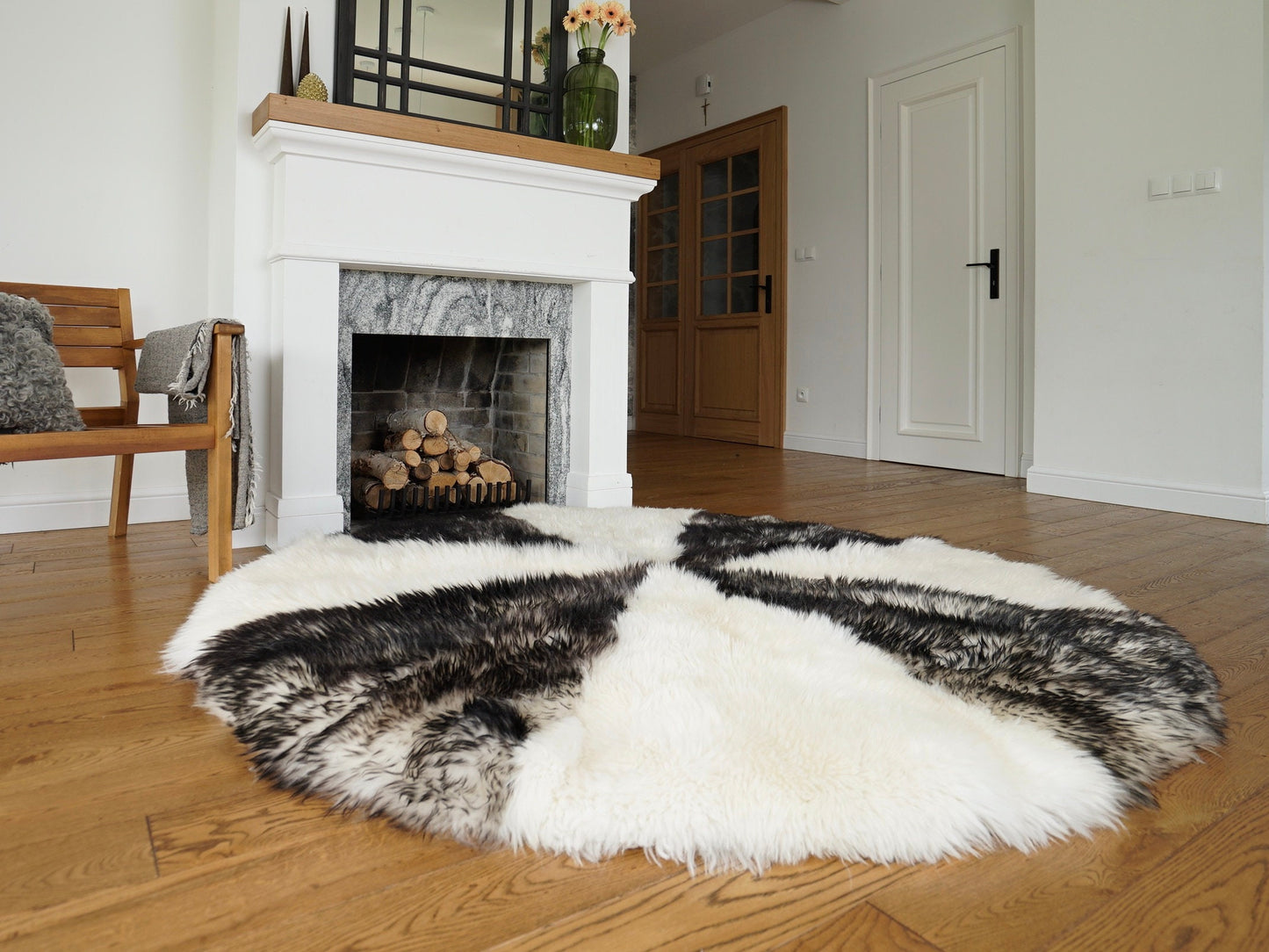 GIANT SHEEPSKIN Round White and Brown Throw Genuine leather Sheep Skin 74" Decorative Amazing Natural Round Sheepskin Rug - Thick Creamy