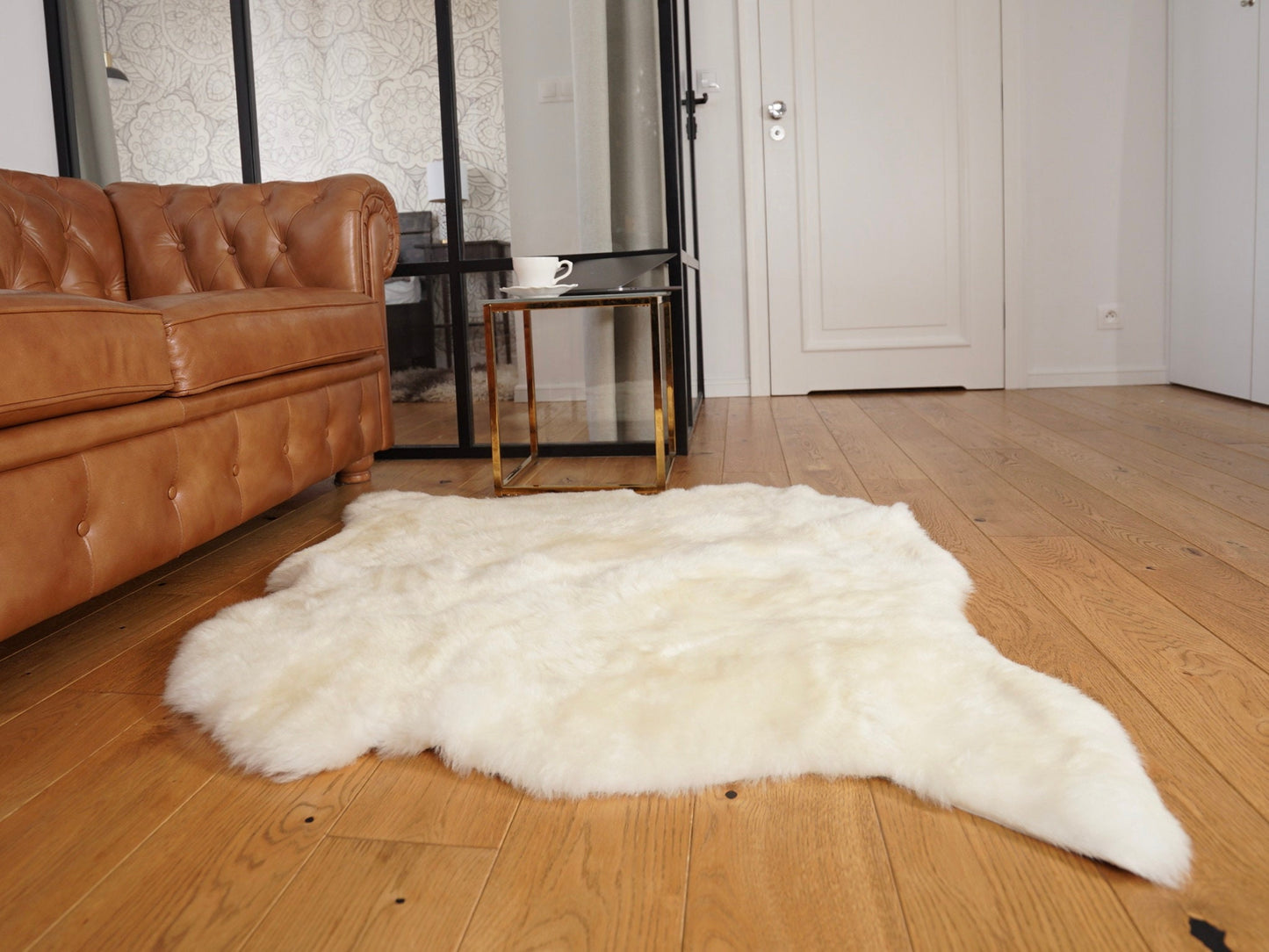 Lamb SHEEPSKIN Double White Young Sheep Skin 45" x 45" short hair very cozy, hair is very thick, shiny, fluffy, nice in touch.