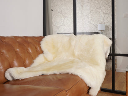 Lamb SHEEPSKIN Double White Young Sheep Skin 45" x 45" short hair very cozy, hair is very thick, shiny, fluffy, nice in touch.