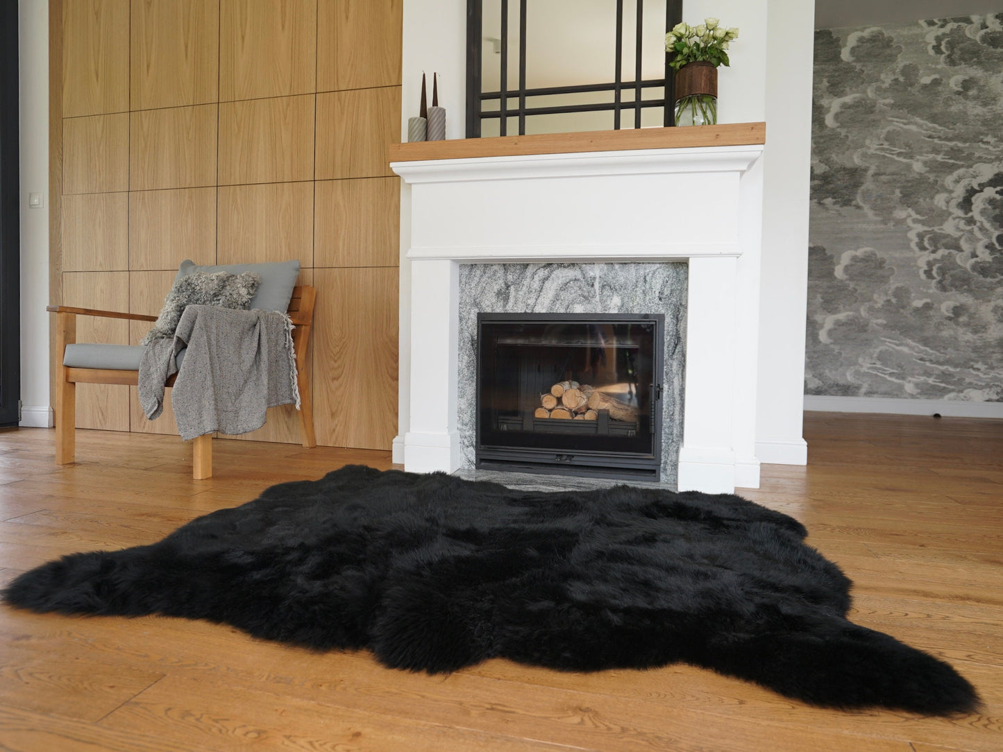 GIANT SHEEPSKIN Triple XXL Black Throw Genuine leather Sheep Skin 64" x 46" Decorative rug Natural comfy,cozy, hair is very thick